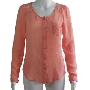 Active USA Feminine Partial Lace Shirt Size Small
